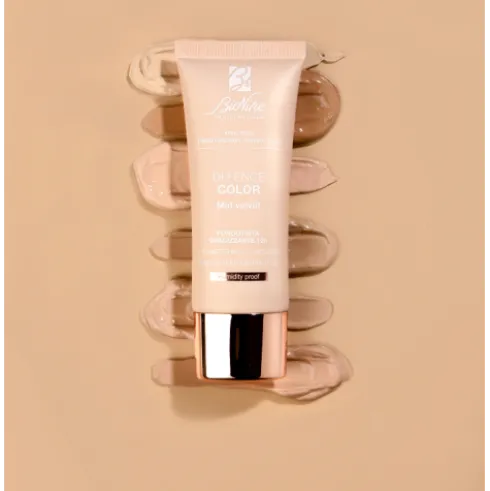 Bionike Defence Color Mat Velvet Fondotinta SPF15 404 - Fondotinta opacizzante a lunga tenuta - Nuance beige naturel - 30 ml