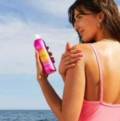 Goovi Lovers In The Sun Crema Spray Corpo SPF50+ - Protezione solare alta per il corpo - 200 ml