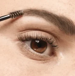 Korff Make Up Kit Sopracciglia Colore 01 - Kit mascara sopracciglia 4 ml + matita illuminante sopracciglia