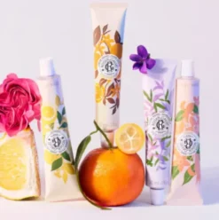 Roger & Gallet Bois D'orange Crema Mani - Crema mani energizzante con estratto d'arancia - 30 ml